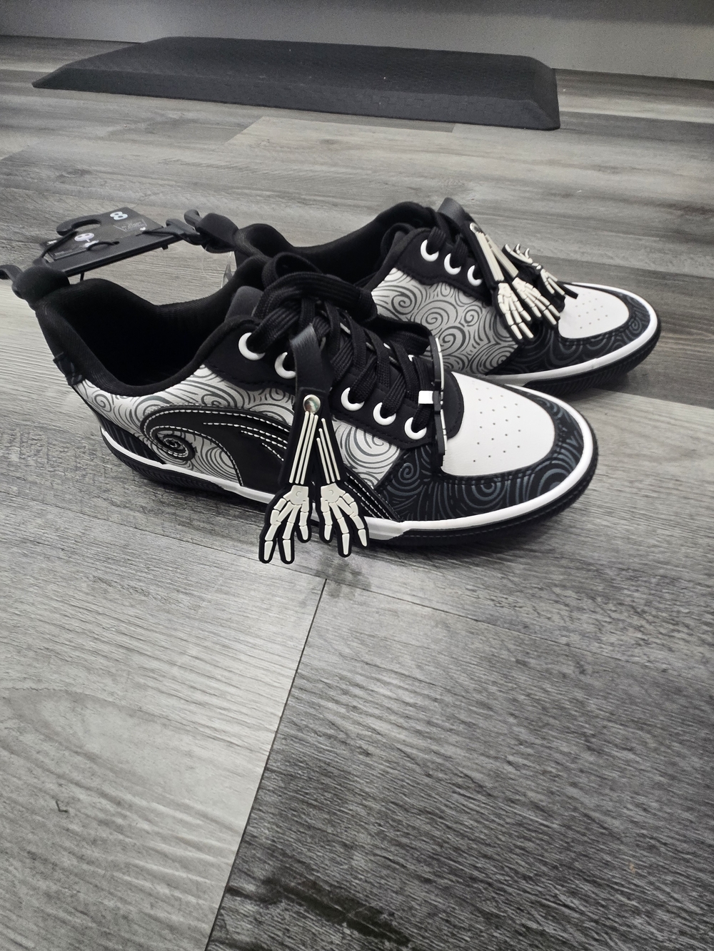 Ground Up The Nightmare Before Christmas low-top sneakers